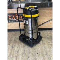 UNIMAC UM-10S 2400W 100L 50Hz Wet Dry and Vacuum with Attachments