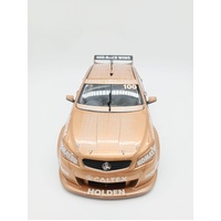 Classic Carlectables 1:18 Craig Lowndes 100 Race Wins Holden VF Commodore
