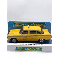 Scalextric C4432 1977 NYC Classic Yellow Taxi New York Slot Car