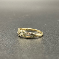 Ladies 9ct Yellow Gold Natural Diamond Ring