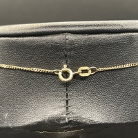 Ladies 9ct Yellow Gold Tight Curb Link Chain & 7 Lucky Rings Pendant