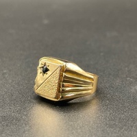 Mens 18ct Yellow Gold Diamond Signet Ring