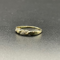 Ladies 9ct Yellow Gold Diamond Twist Pattern Ring