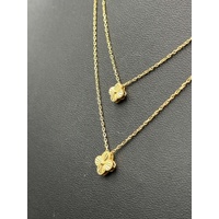 Ladies 18ct Yellow Gold Cable Link & Clover Pendant Necklace