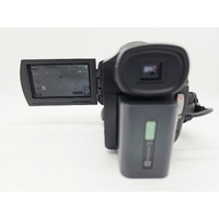 Sony FDR-AX33 Handycam 4K Ultra HD Camcorder ZEISS 10x Lens Bundle