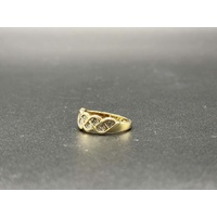 Ladies 9ct Yellow Gold Twist Pattern Diamond Ring