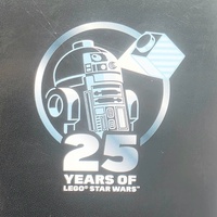 LEGO Star Wars 75398 C-3PO Droid Figure 1138 Pcs Display Set