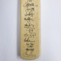 Vintage World Series Cup Australia’s Finest Cricketers Bat Collectables Set