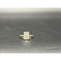 Ladies 18ct Yellow Gold Lab Grown Diamond Ring