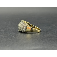 Ladies 9ct Yellow Gold Diamond Cluster Ring
