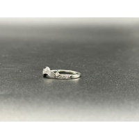 Ladies 18ct White Gold Diamond Crown Ring