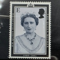 H.M. Queen Elizabeth The Queen Mother In Memoriam Royal Mail Mint Stamps