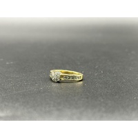 Ladies 18ct Yellow Gold Diamond Cluster Ring