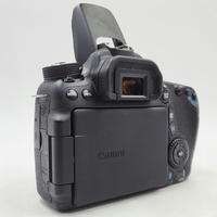 Canon EOS 70D 20.2MP DSLR Camera Kit EF-S 18-55mm IS STM Lens Battery Charger Bag