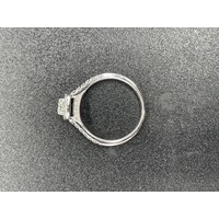 Ladies Solid 14ct White Gold Diamond Ring Fine Jewellery 3.6 Grams Size UK P