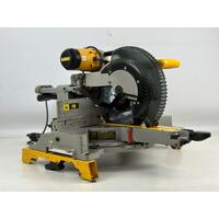 DeWalt DWS780-XE 12" Double Bevel Sliding Compound Miter Compact Powerful