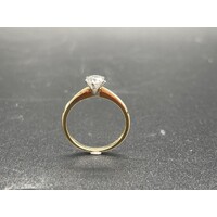 Ladies 9ct Yellow Gold Diamond Brillant Cut Engagement Ring (Pre-Owned)