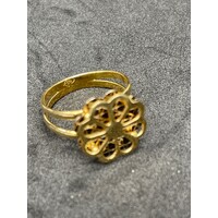 Ladies 18ct Yellow Gold Clover Design Ring (Pre-Owned)