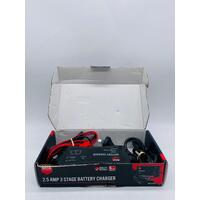 SCA 2.5 Amp 3 Stage Battery Charger 12V 120Ah (Pre-owned)
