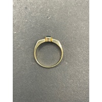 Ladies 18ct Yellow Gold Green Gemstones and CZ Stone Ring