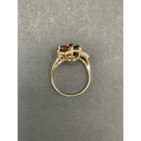 Ladies 9ct Yellow Gold Red Gemstones and Diamonds Ring