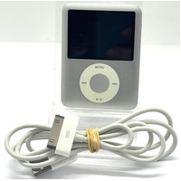 Apple A1236 iPod Nano 4GB 3rd Generation Silver