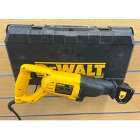 DeWalt DW304P-XE 29mm 230V 1050W Reciprocating Saw with Hard Case and Manual