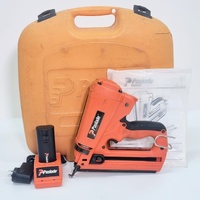Paslode Trim and Finishing Nailer Kit 1x Battery Charger and Carry Case