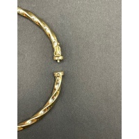 Ladies 9ct Yellow Gold Round Hinged Bangle