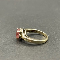 Ladies 9ct Yellow Gold Pink Gemstone Ring