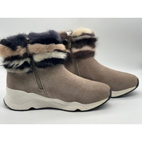 UGG Nock Stella Short Classics Boots for Women Size US 5 NK0004A