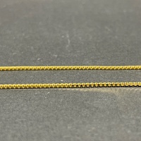 Ladies 18ct Yellow Gold Box Link Chain & Cross Pendant