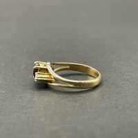 Ladies 14ct Yellow Gold Red Heart Shape Gemstone Ring