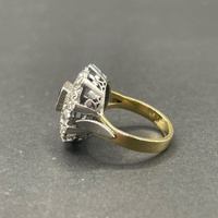 Ladies 18ct Yellow Gold Green Gemstone and Diamond Ring
