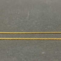 Unisex 9ct Yellow Gold Curb Link Chain & Religious Pendant