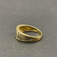 Mens 18ct Yellow Gold Signet Diamond Ring