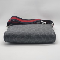 Gucci GG Supreme Black Coated Canvas Flat Messenger Bag with Adjustable Strap
