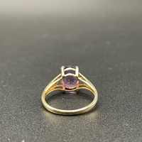 Ladies 9ct Yellow Gold Purple Gemstone Ring
