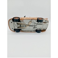 Classic Carlectables 1:18 Craig Lowndes 100 Race Wins Holden VF Commodore