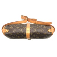 Louis Vuitton Saumur 30 Monogram Canvas Crossbody Bag Authentic