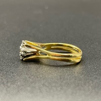 Ladies 18ct Yellow Gold Natural Diamond Ring