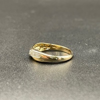 Ladies 10ct Yellow Gold Natural Diamond Ring
