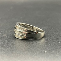 Ladies 18ct White Gold Multi Diamond Row Ring