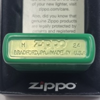 Zippo Grass Green Windproof Pocket Lighter Refillable Metal Collectible