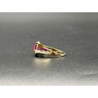 Ladies 9ct Yellow Gold Pink Gemstone Ring