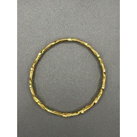 Ladies 21ct Yellow Gold Round Gemstone Bangle