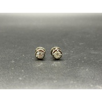 Ladies 18ct White Gold Diamond Stud Earrings