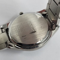 Seiko 6N52-00D0 Men's Quartz Watch Blue Sunburst Dial Sapphire Crystal Stainless Steel 