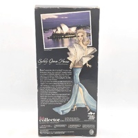 Mattel Barbie Sydney Opera House Dolls of the World Landmark Collection T7671
