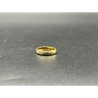 Ladies 18ct Yellow Gold Diamond Patterned Band Ring